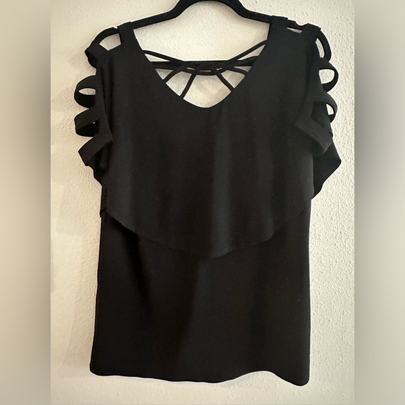 M3 - #76 Joseph ribkoff black top size 8 - Picture 3 of 9